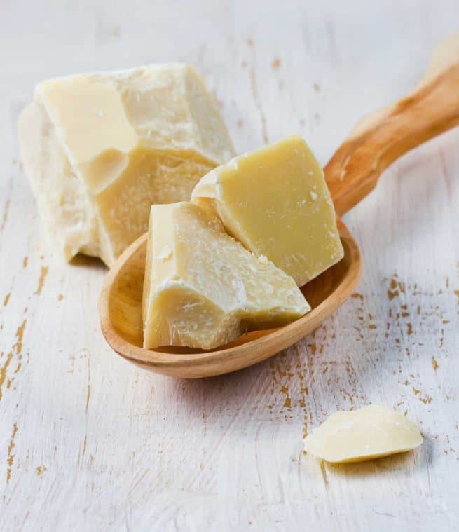 Bơ ca cao là phần ngon nhất được tách ép trong quá trình sản xuất bột ca cao